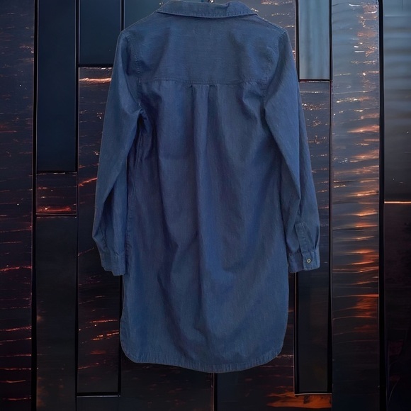 🍄Old Navy Denim Dress - Picture 2 of 3